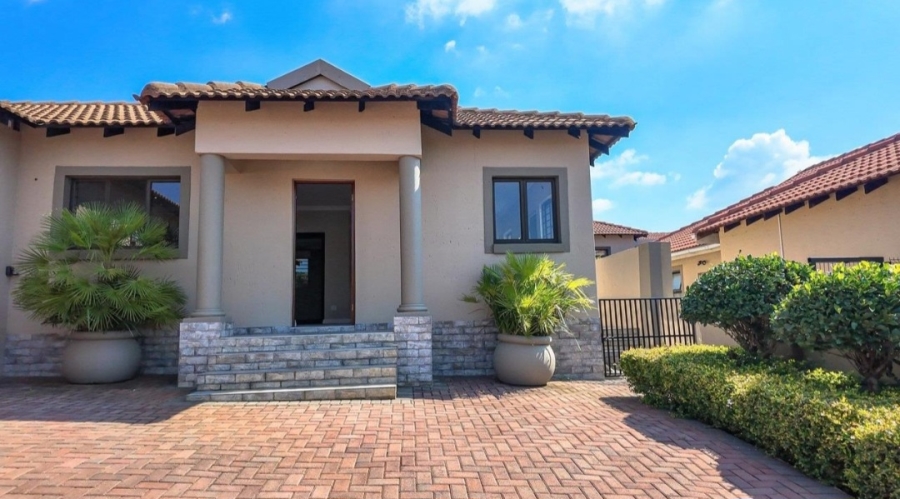 3 Bedroom Property for Sale in Melodie North West